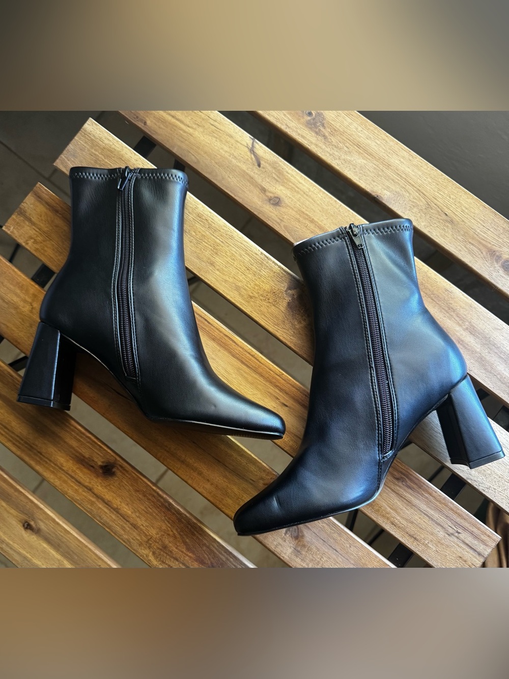 Steve Madden Hush Ankle Sock Boots NWOT Sz 5.5M